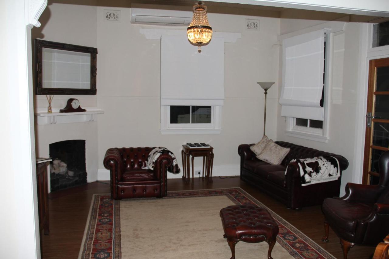Mentor Chambers Apartment Bed & Breakfast Уест Уайлонг Екстериор снимка